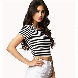 SOLD‼️🚫crop topForever 21
